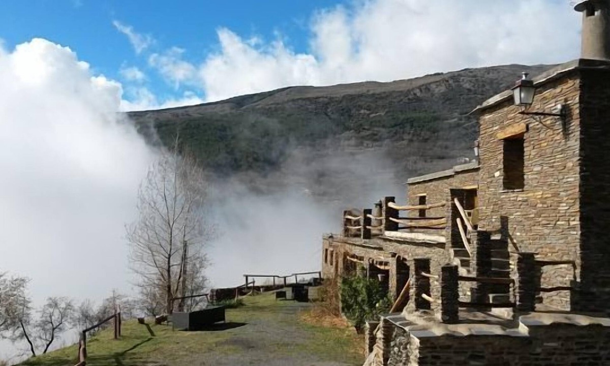 Busquistar Cottage | Beautiful apartment in Alpujarra Granada 5 minutes from Trevelez