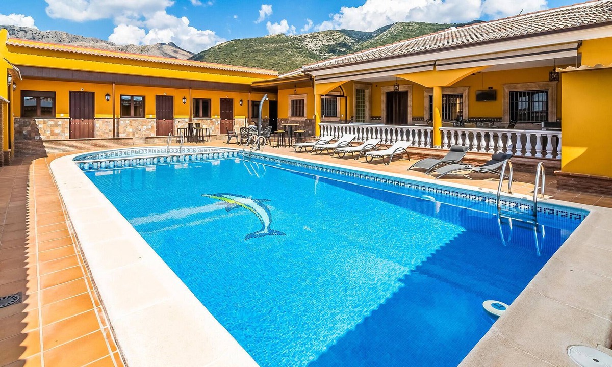 Las Lagunillas House | Beautiful home in Priego de Cordoba