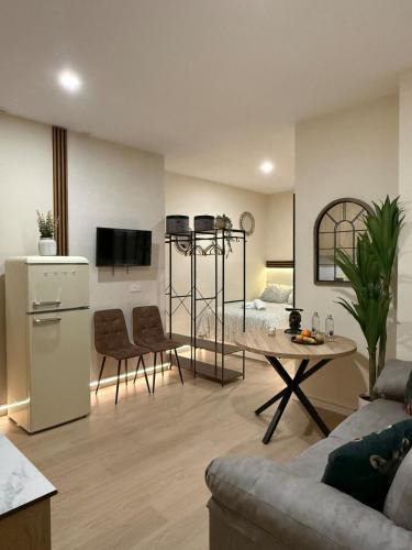 Bormujos Apartment | Bianca Suites II