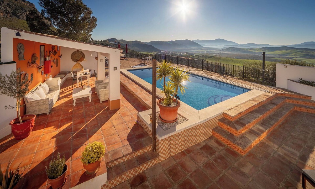 Teba Bed & Breakfast | Boutique B&B Casa La Calera 15+/Caminito del Rey-15 min/Ronda-25 min/Town-5 min