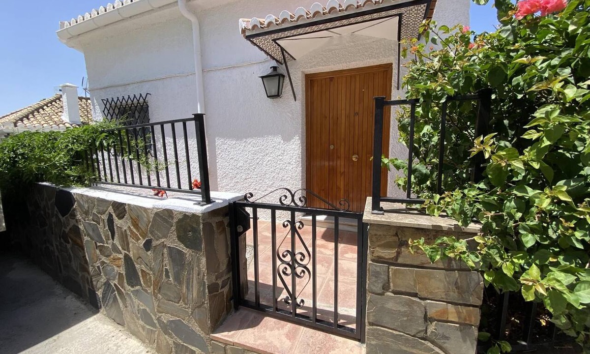 Orgiva Villa | BUITRERAS, 2 bedroom house in complejo rural orgiva
