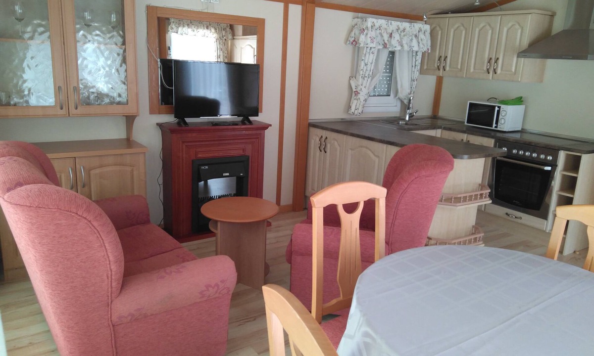 Burgos RV Rental | Camping Fuentes Blancas