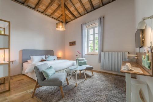 Puylaurens Hotel | Cap de Castel