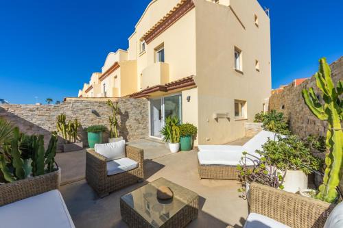 Tarifa Ski Chalet | Caracolas Luxury House