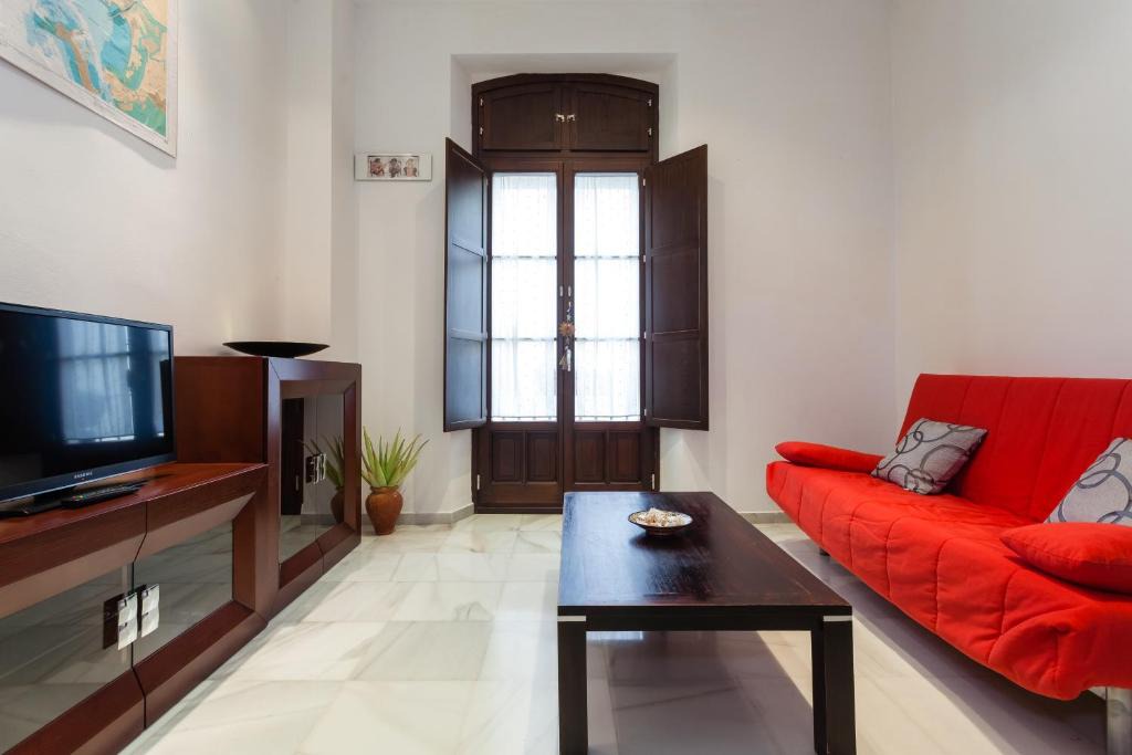 Old Town Apartment | Casa ALEGRIA by Cadiz4Rentals