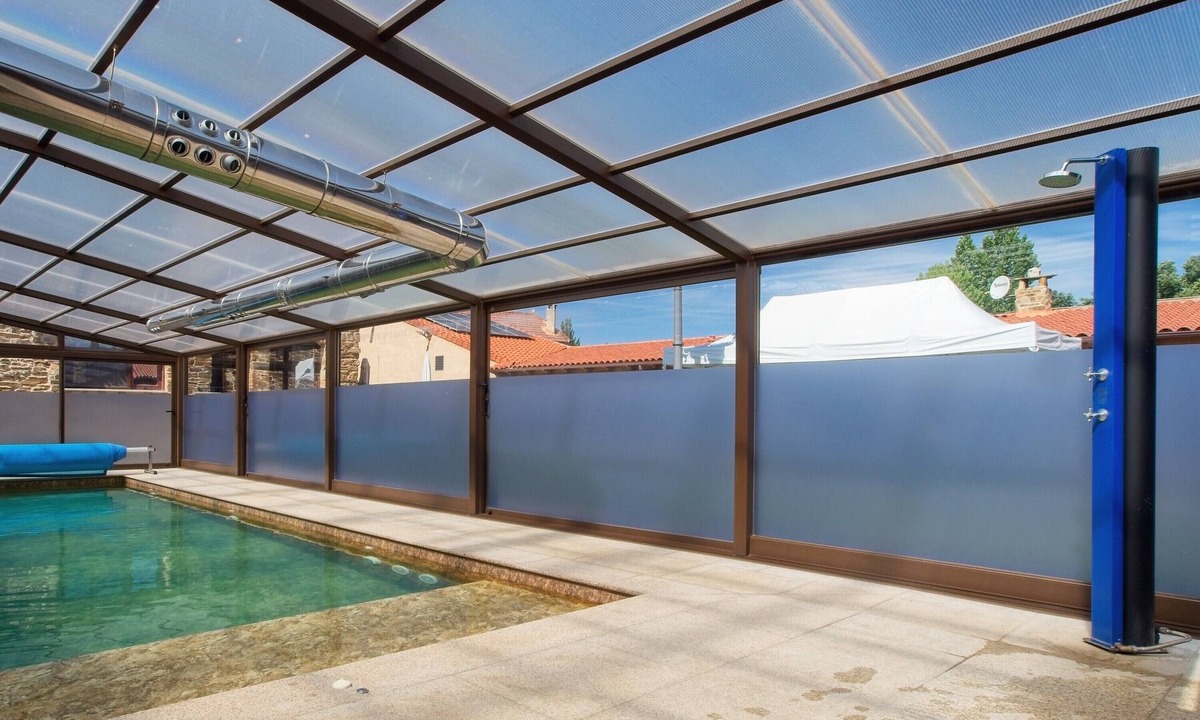 Valdespino de Somoza House | Casa Amada — Heated Pool, Sauna & Camino de Santiago in Astorga