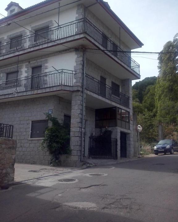 Madronal House | Casa Belen I y II