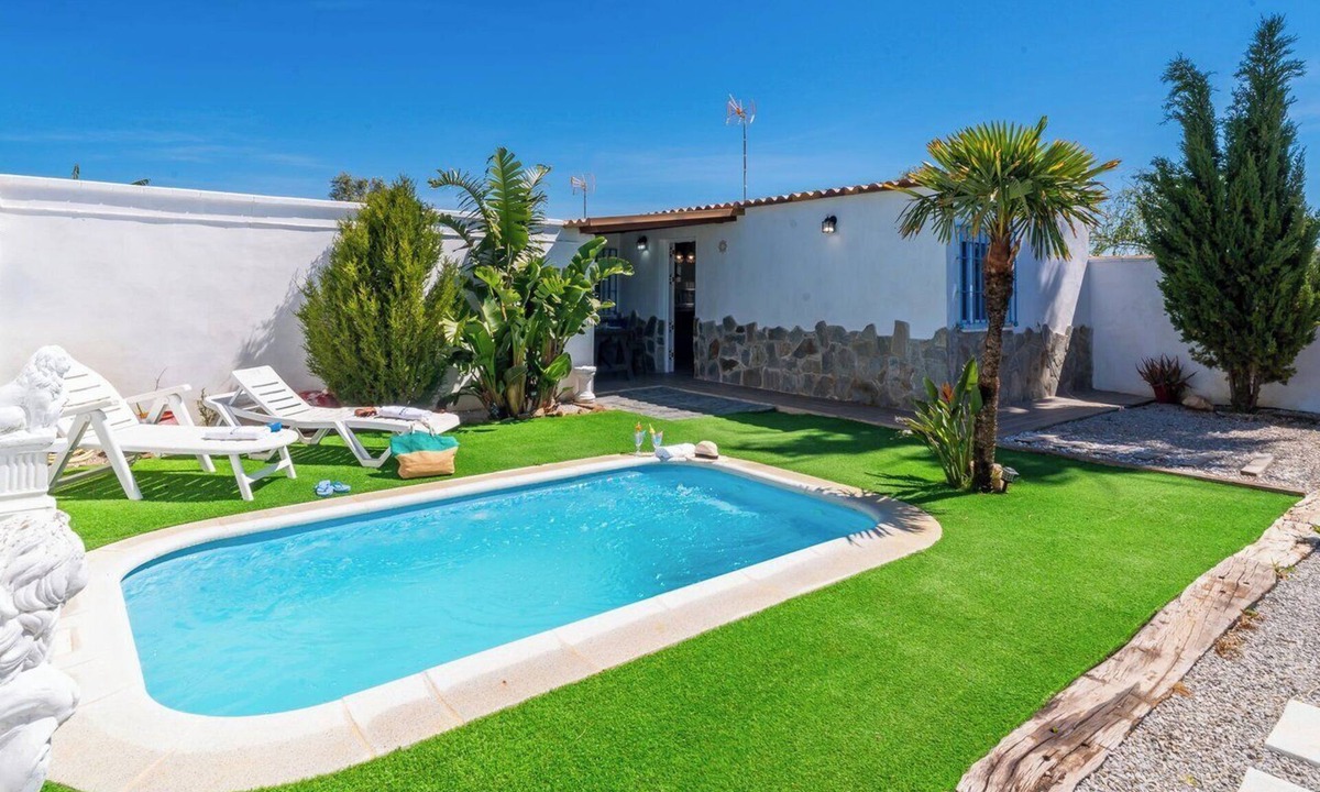Campano Villa | Casa Calas Conil de la Frontera by Ruralidays