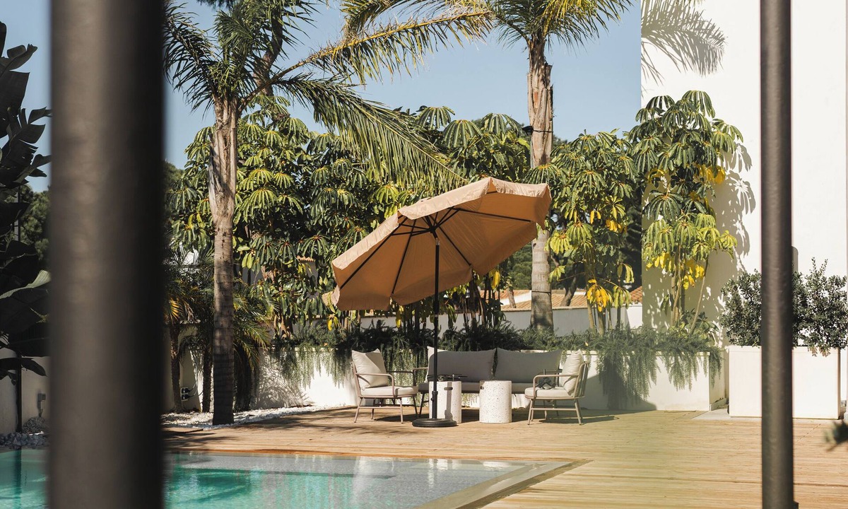 Chiclana de la Frontera Hotel | Casa Cuatro Boutique Hotel - Adults Recommended