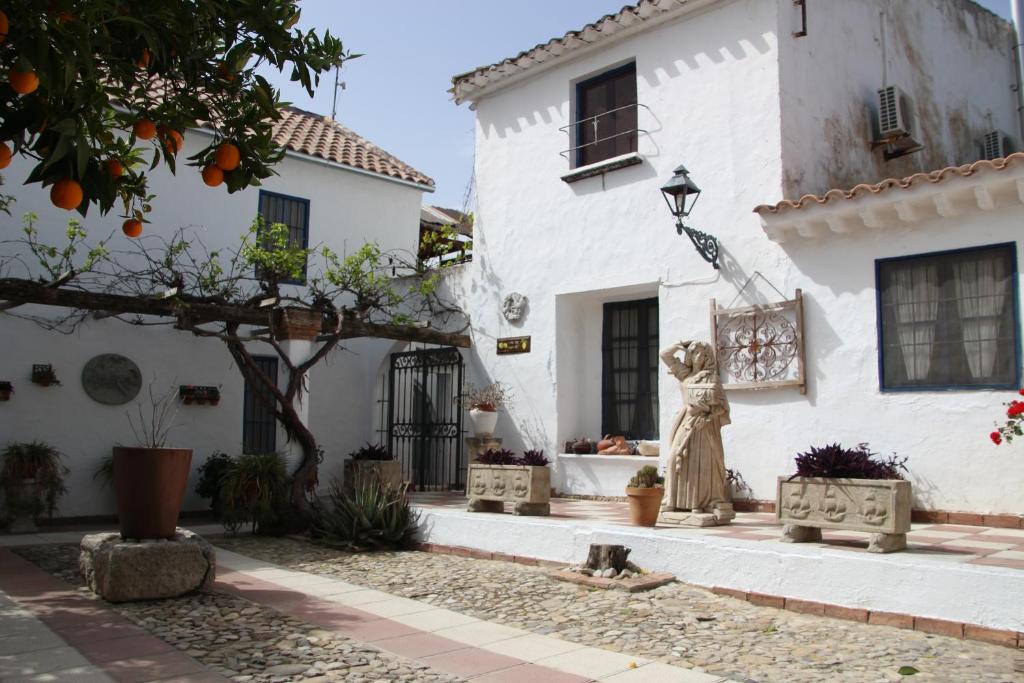 Fuente-Tojar House | Casa de Familia Cortijo La Cubertilla