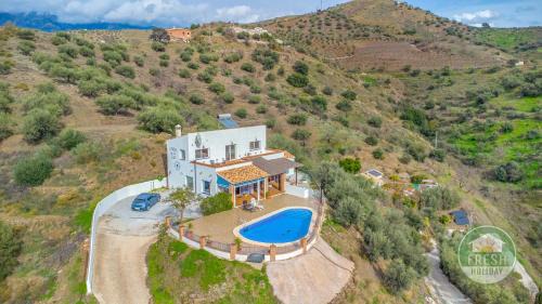 Arenas Villa | Casa de la Luz | Private 4BR Villa & Pool Escape