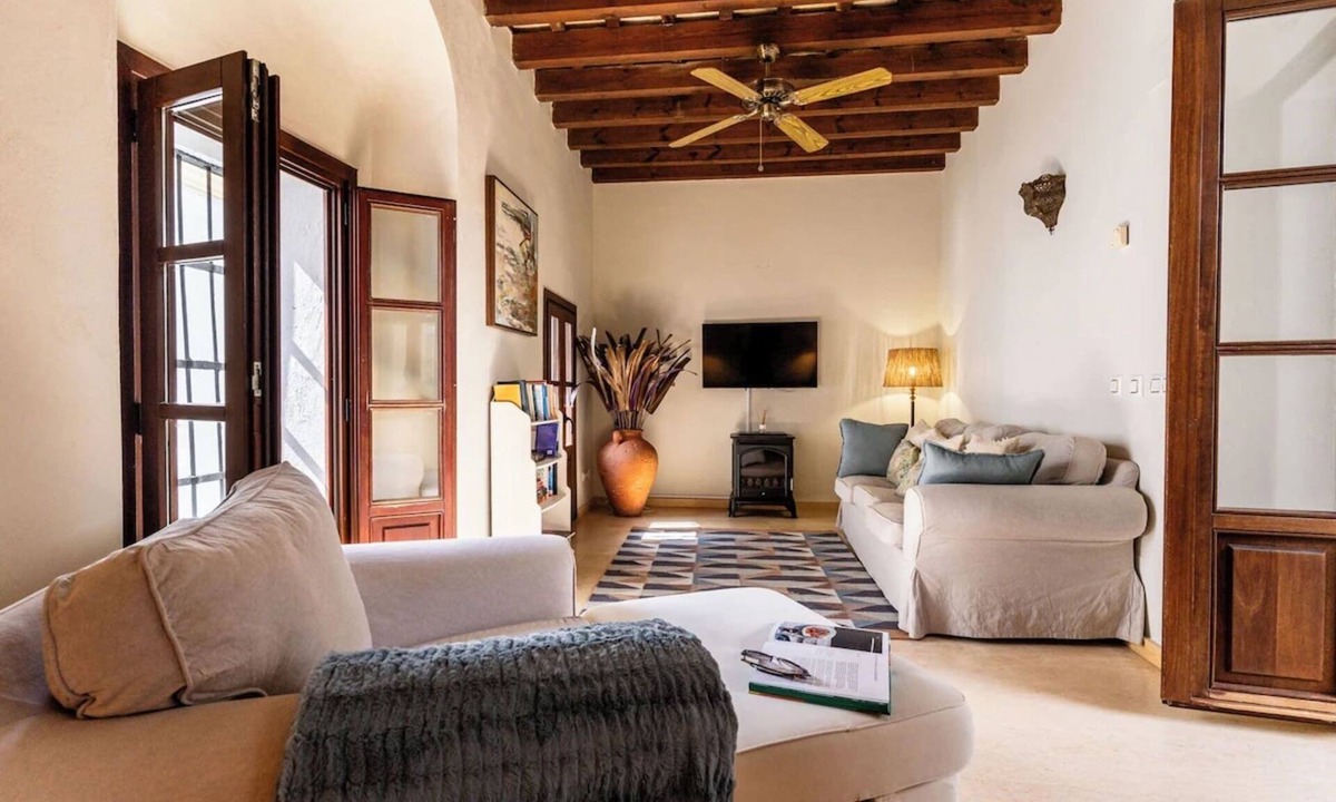 Medina-Sidonia House | Casa de Medina: a spacious Andalusian townhouse in the heart of Medina Sidonia