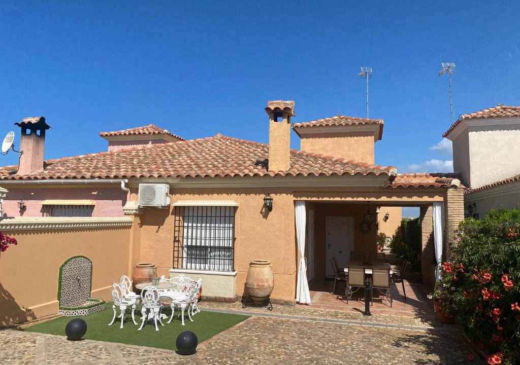 Sector Q - Quercus Ski Chalet | Casa Doñana Golf