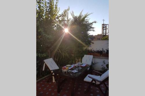 Norte House | Casa en GRANADA con hermoso jardín, parking calle