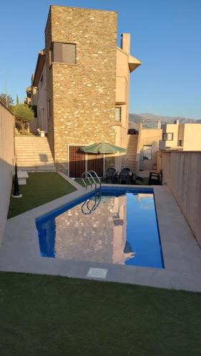 Genil House | Casa en Granada zona residencial El Serrallo