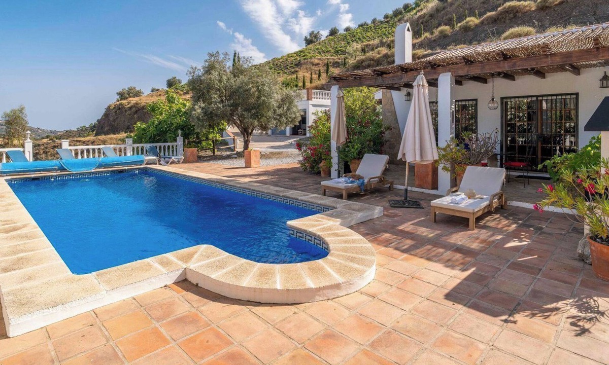 Canillas de Albaida Villa | Casa Eve Canillas de Albaida by Ruralidays
