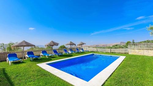 Antequera Villa | Casa Francisca Antequera - La Higuera by Ruralidays