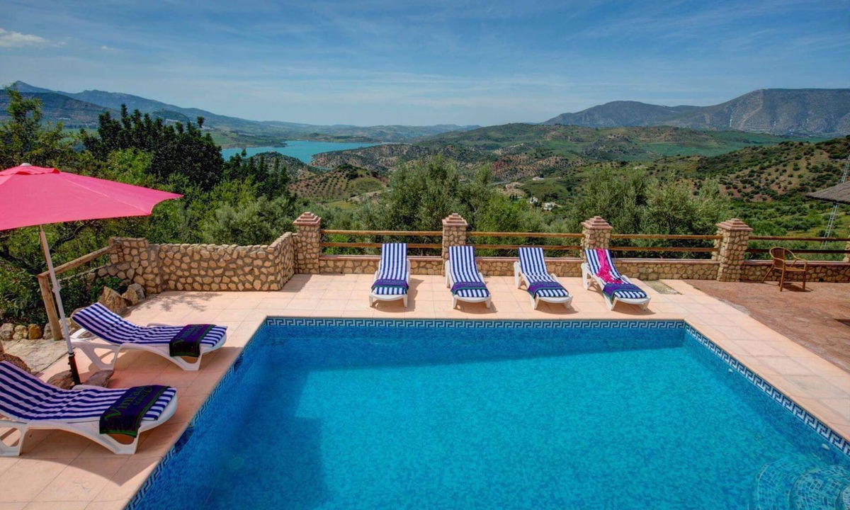 El Gastor Villa | Casa Irene - Four Bedroom Villa, Sleeps 7