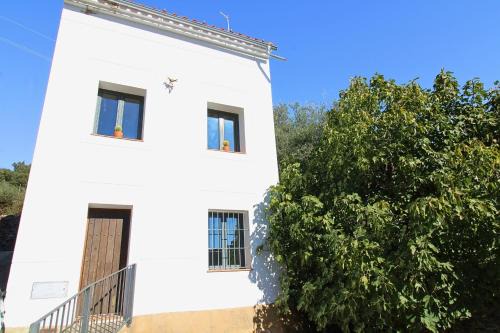 Aracena House | Casa La Abubilla by SIERRA VIVA
