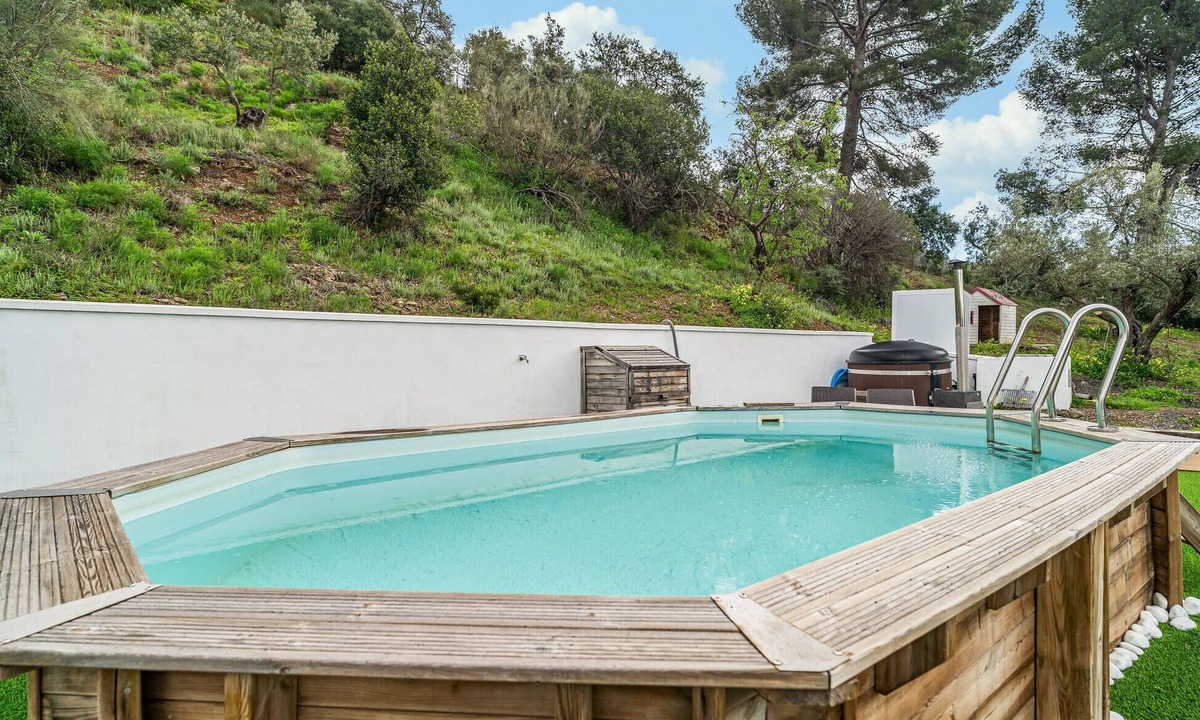 Olias House | Casa Los Pinos, Málaga