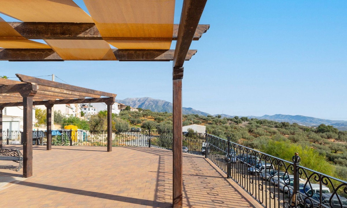 Periana Ski Chalet | Casa Lucia 4 - Two Bedroom Chalet, Sleeps 4