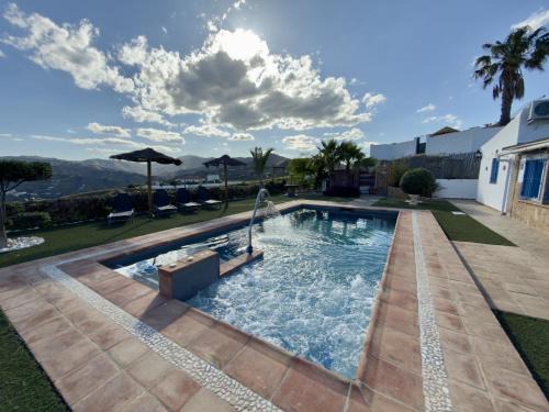 Rio Velez House | Casa Puerta Azul By Solymar Properties