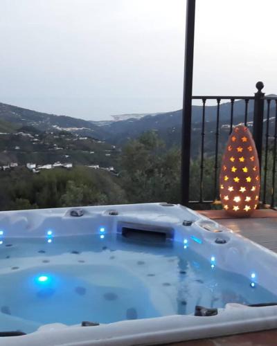 Competa Bed & Breakfast | Casa Roble B&B