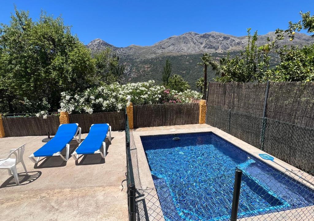 Jimera de Libar House | Casa Rural Albahaca