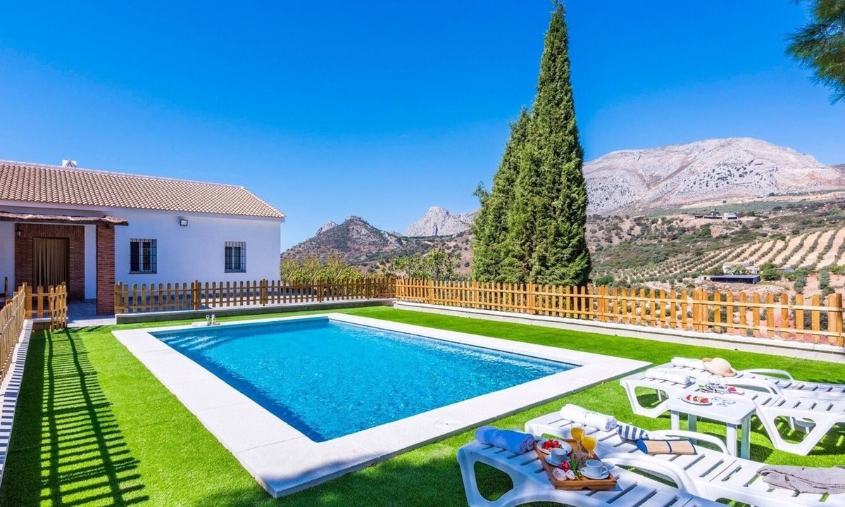 Alora Villa | Casa Rural El Olimpo Álora by Ruralidays