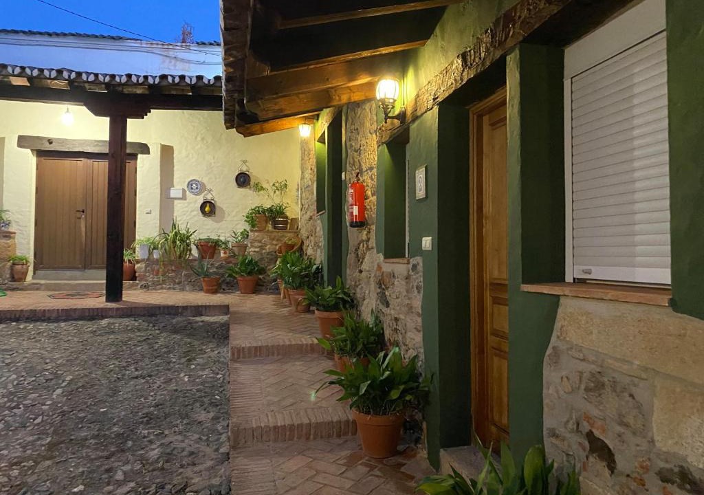 Logrosan House | CASA RURAL EL OLIVO