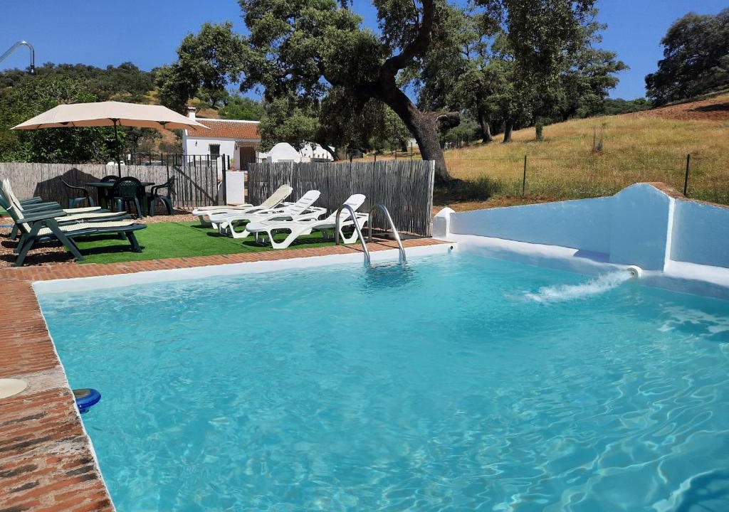 Cazalla De La Sierra House | CASA RURAL LA DEHESILLA