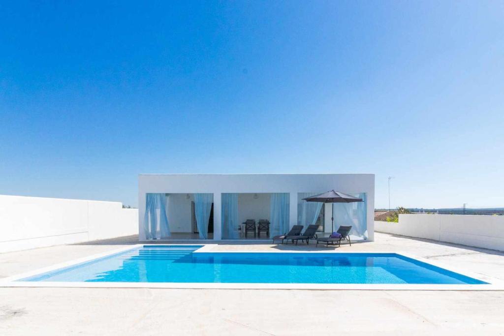 Marchena Villa | Casa Rural Villa M&J
