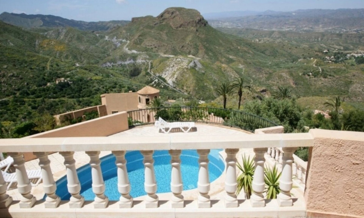 Turre Villa | Casa Sol y Luna