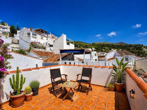 Canillas de Albaida Apartment | Casa tradicional en pueblo blanco pintoresco - Traditionelles Haus in einem malerischen weißen Bergdorf