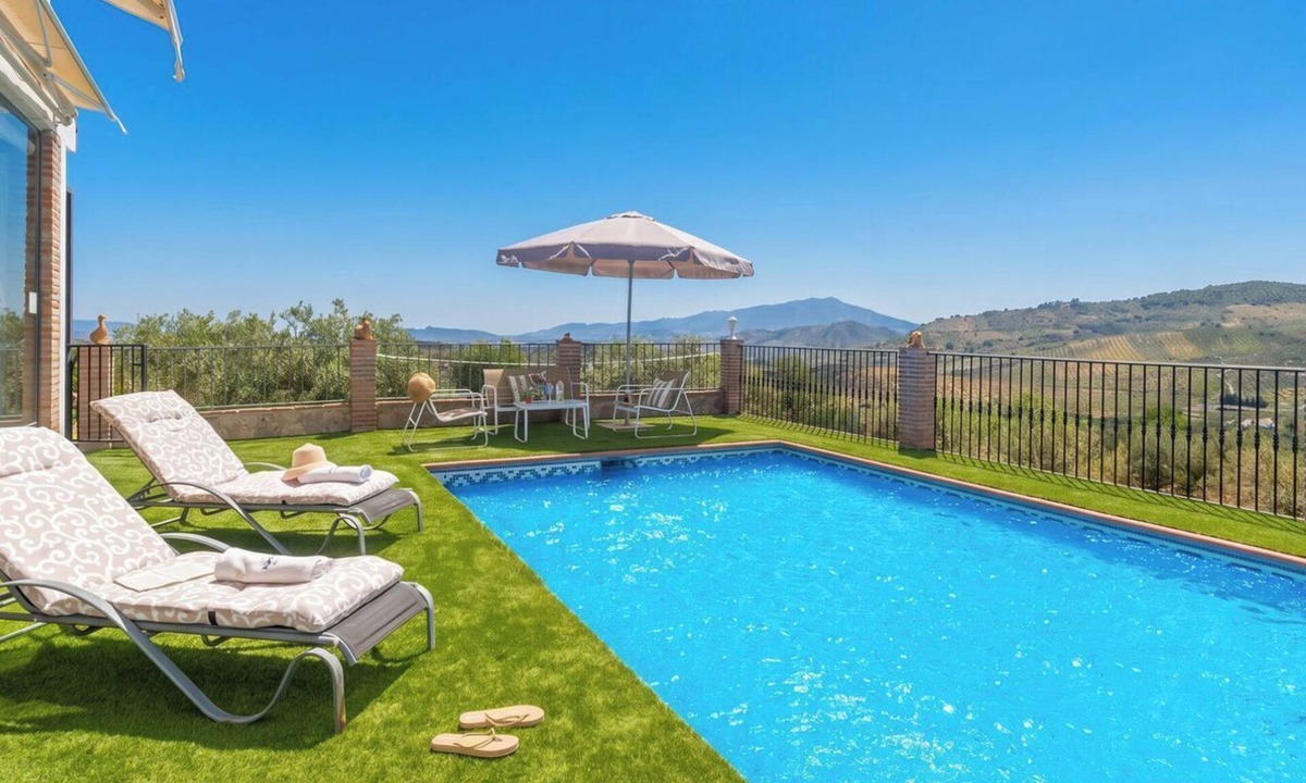 Alozaina Villa | Casa Trigueros Alozaina by Ruralidays
