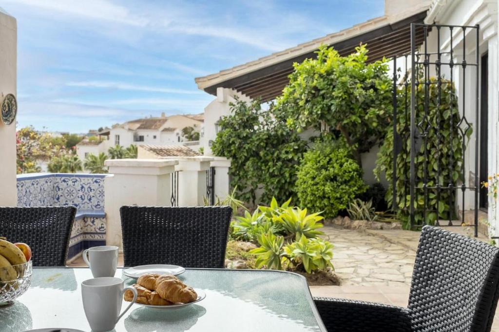 Oasis del Capistrano House | Casablanca 38 Oasis Properties