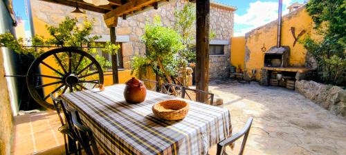 Blacha House | Casas rurales Gemerendura con patio y Son Soles con piscina