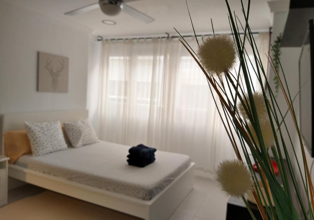 Torremolinos City Centre Apartment | Central Estudio Torremolinos - Estudio 3
