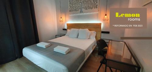 Embajadores House | CH Lemon Rooms by HEBEROOMS