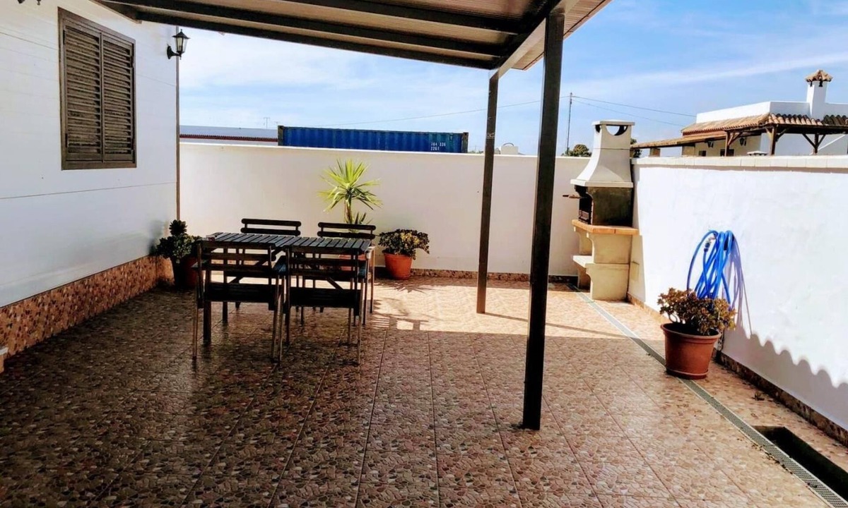 El Palmar Villa | Chalet in Palmar only families and couples