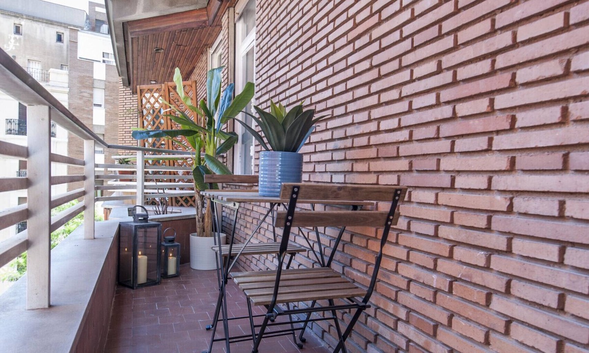 Chamberi Apartment | Chamberí III-Appartment in Chamberi zone