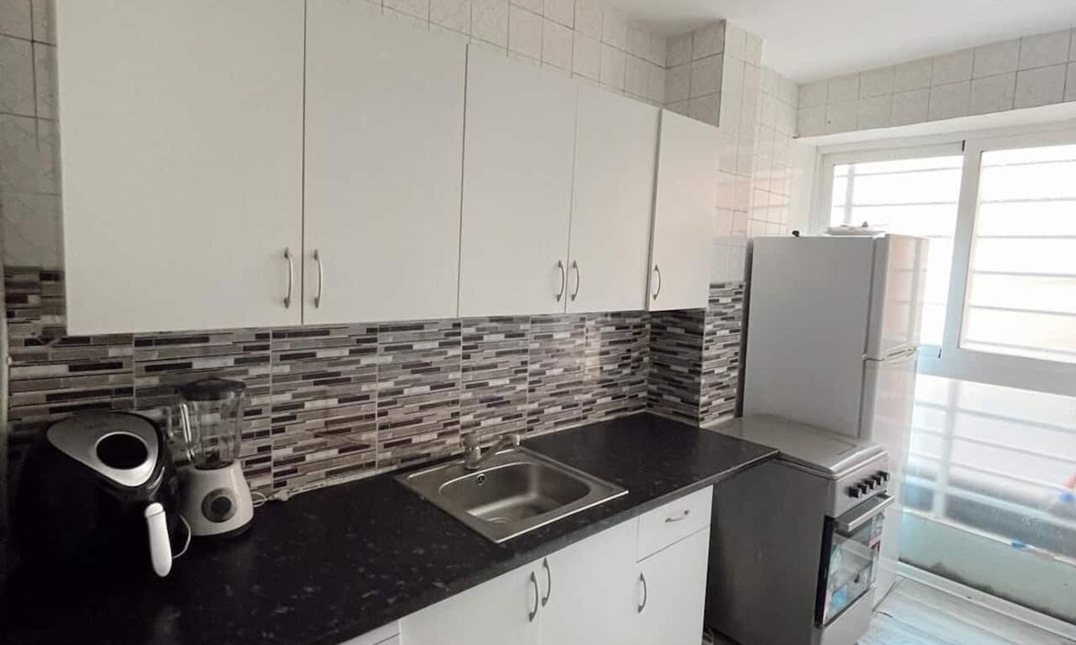 Quintana Apartment | Charming 1-Bedroom Apartment in the Heart of Madrid