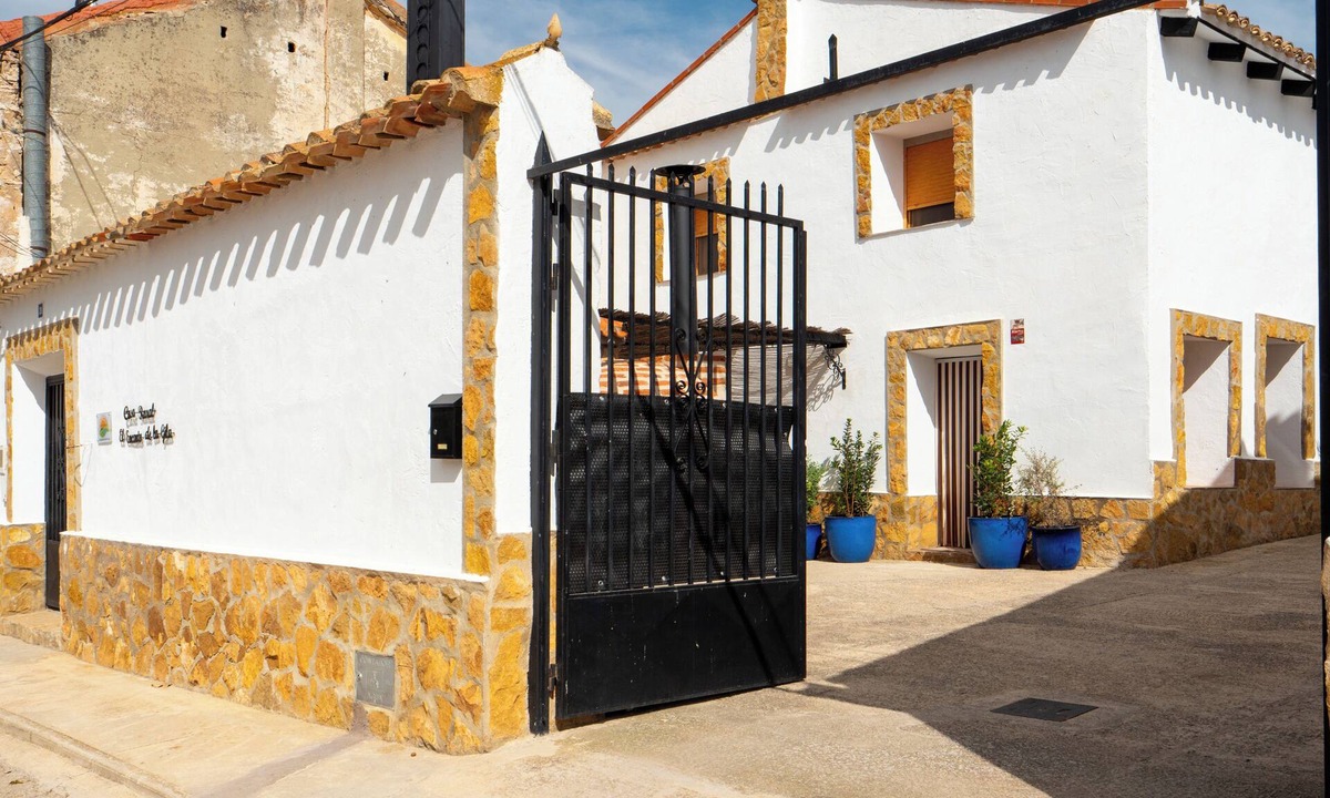 La Gila Cottage | Charming cottage ideal for families and friends! Large patio and barbecue