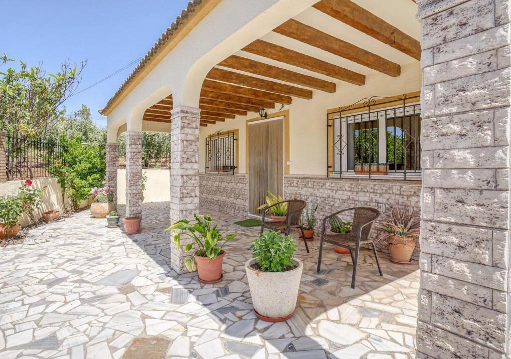 Oria House | Charming house in El Campillo with shared heated swimming pool