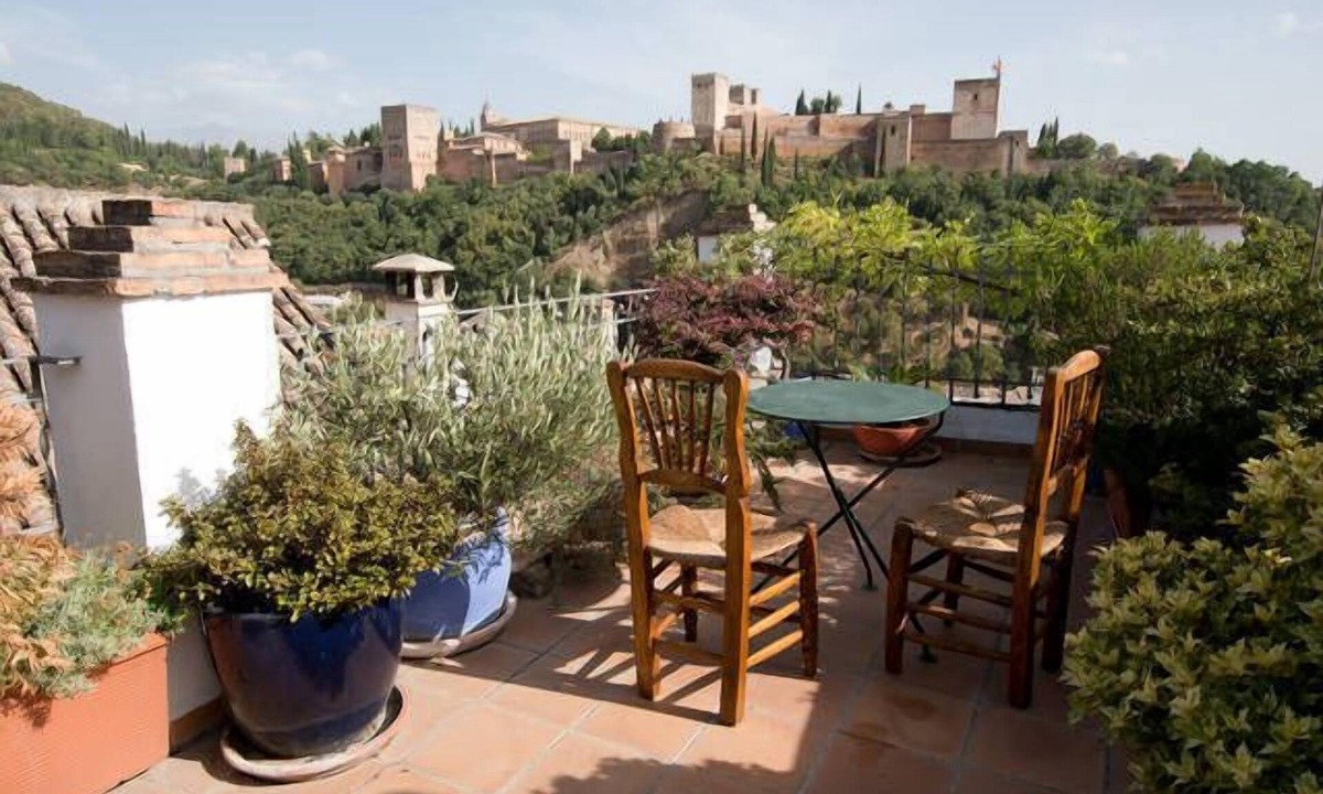 Albaicin House | CHARMING HOUSE IN THE ARABE ALBAICIN NEIGHBORHOOD (VIEWS TO THE ALHAMBRA)