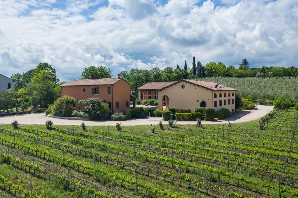 Santarcangelo di Romagna Hotel | Collina dei Poeti