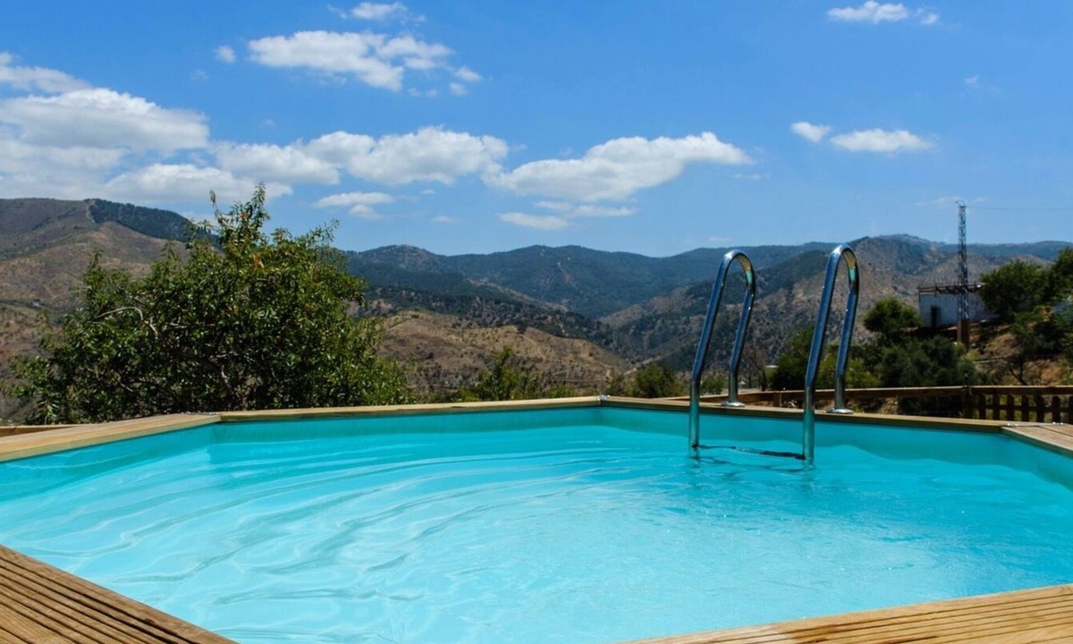 Palma-Palmilla House | Complejo el Mirador - Casa de Madera Málaga by Ruralidays