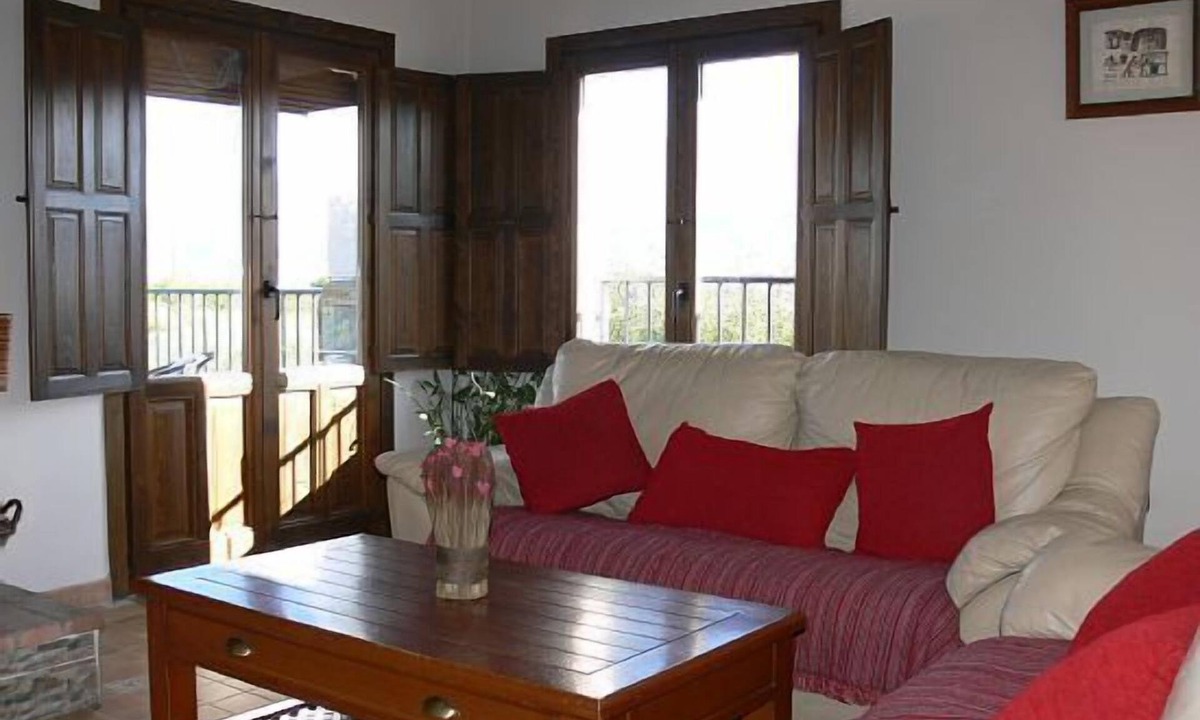 Finana Cottage | Cortijo Barrolea Rural Housing (full rental)
