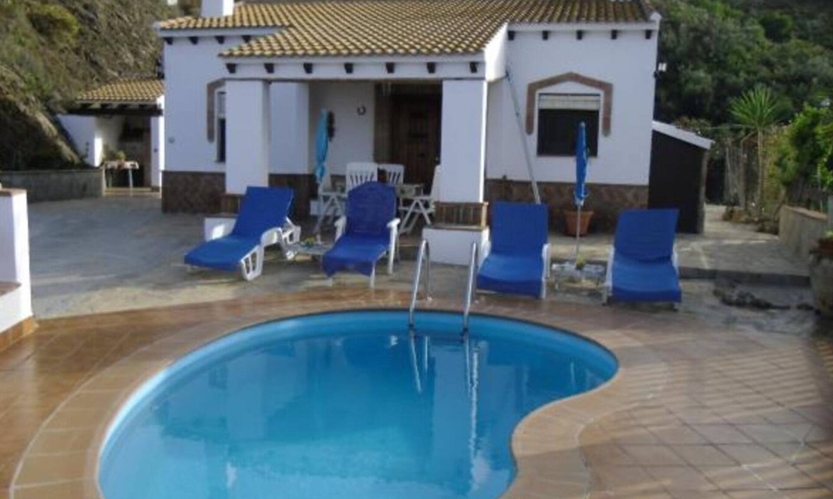 Rio Velez Villa | Cortijo el Maurel Cajiz by Ruralidays