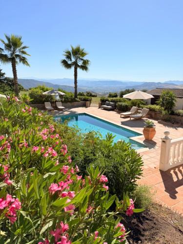 Casarabonela Bed & Breakfast | Cortijo la Pura Boutique B&B
